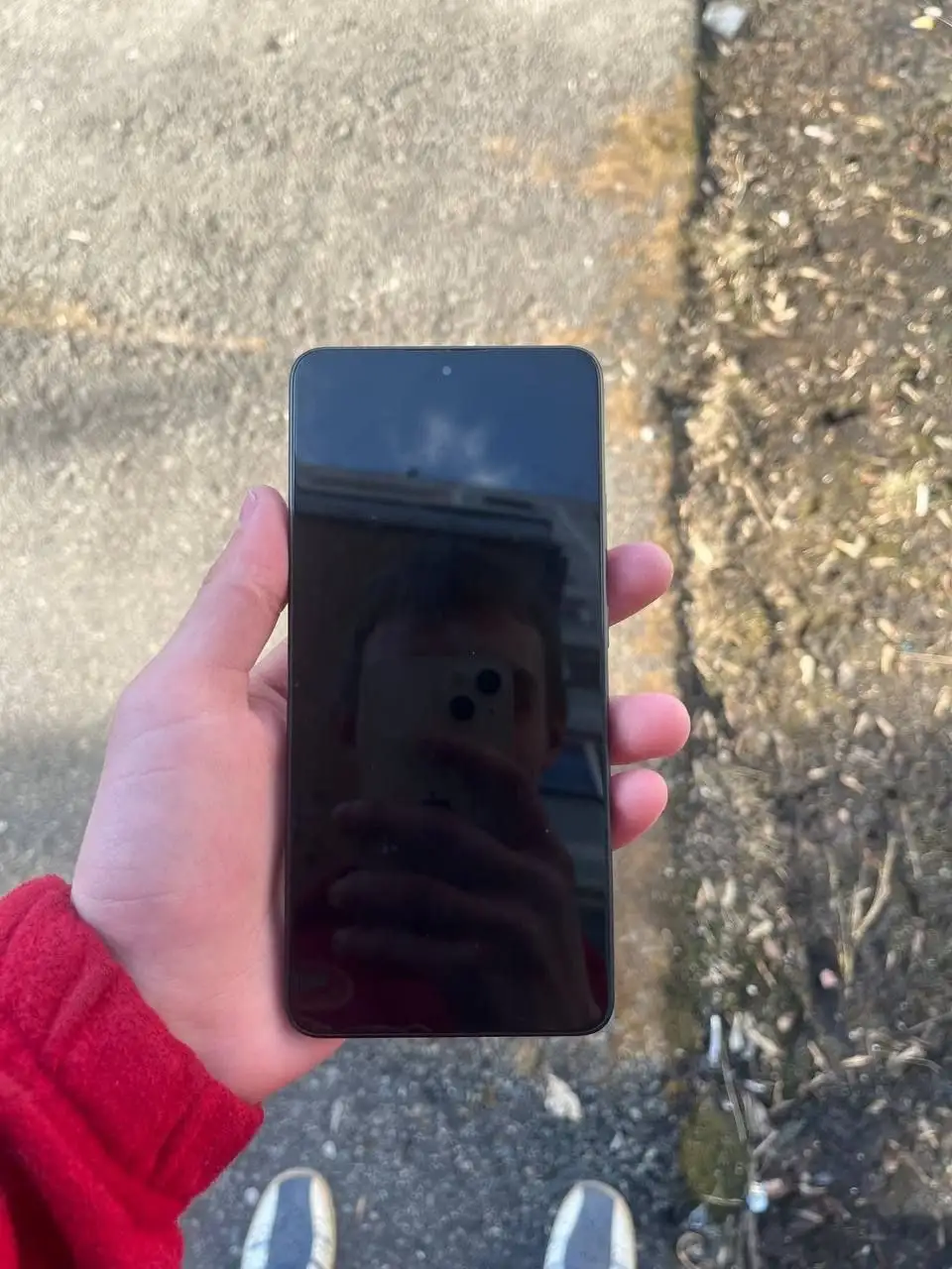 Продам или обменяю Poco X7 на iPhone - Смартфоны и телефоны (Электроника) в Новокузнецк