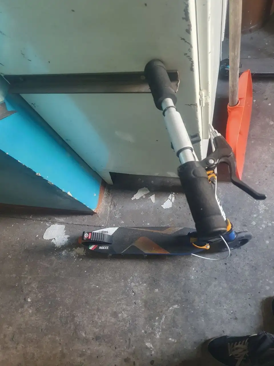 Продам самокат в хорошем состоянии - Самокаты (Хобби и отдых) в Новокузнецк