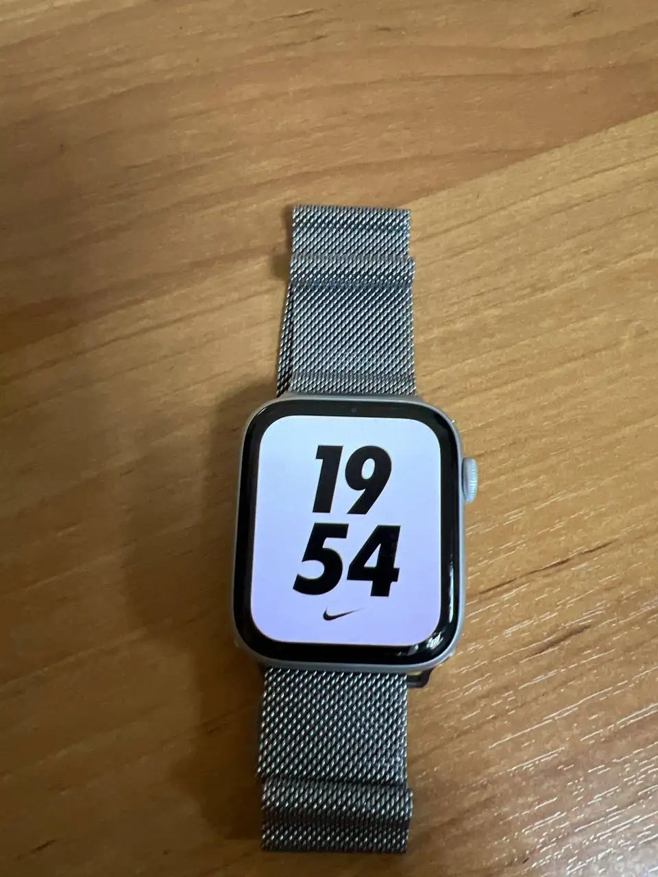 Продам Apple Watch Series 6 - Часы и браслеты (Электроника) в Новокузнецк