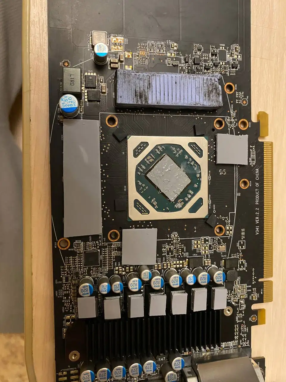 Продам видеокарту RX 570 8 ГБ - Компьютерные комплектующие (Электроника) в Новокузнецк