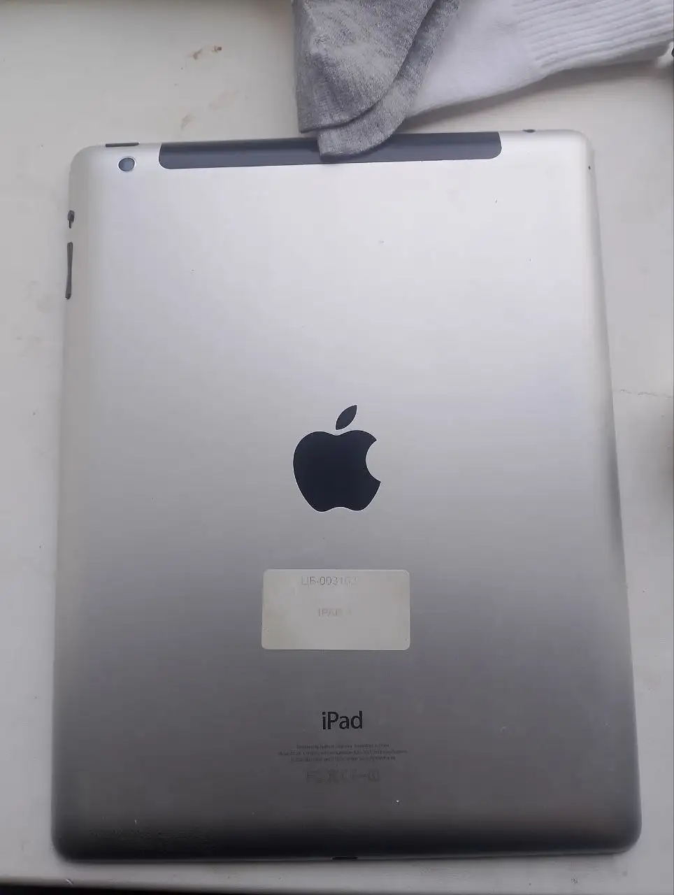 Продажа видеокарты, кулера и айпада - Электроника в Новокузнецк