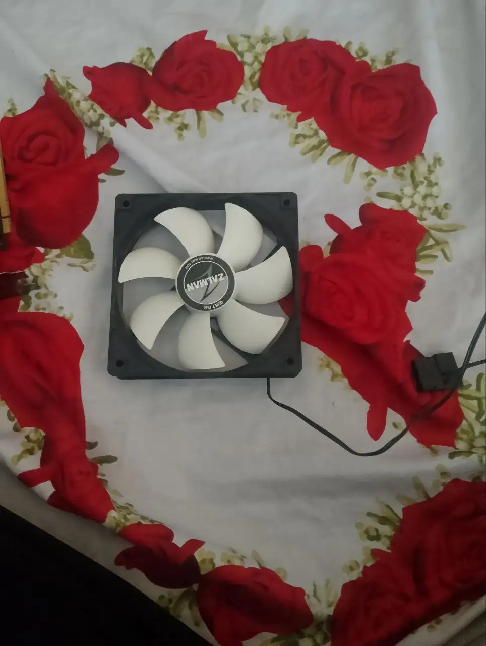 Продажа видеокарты, кулера и айпада - Электроника в Новокузнецк