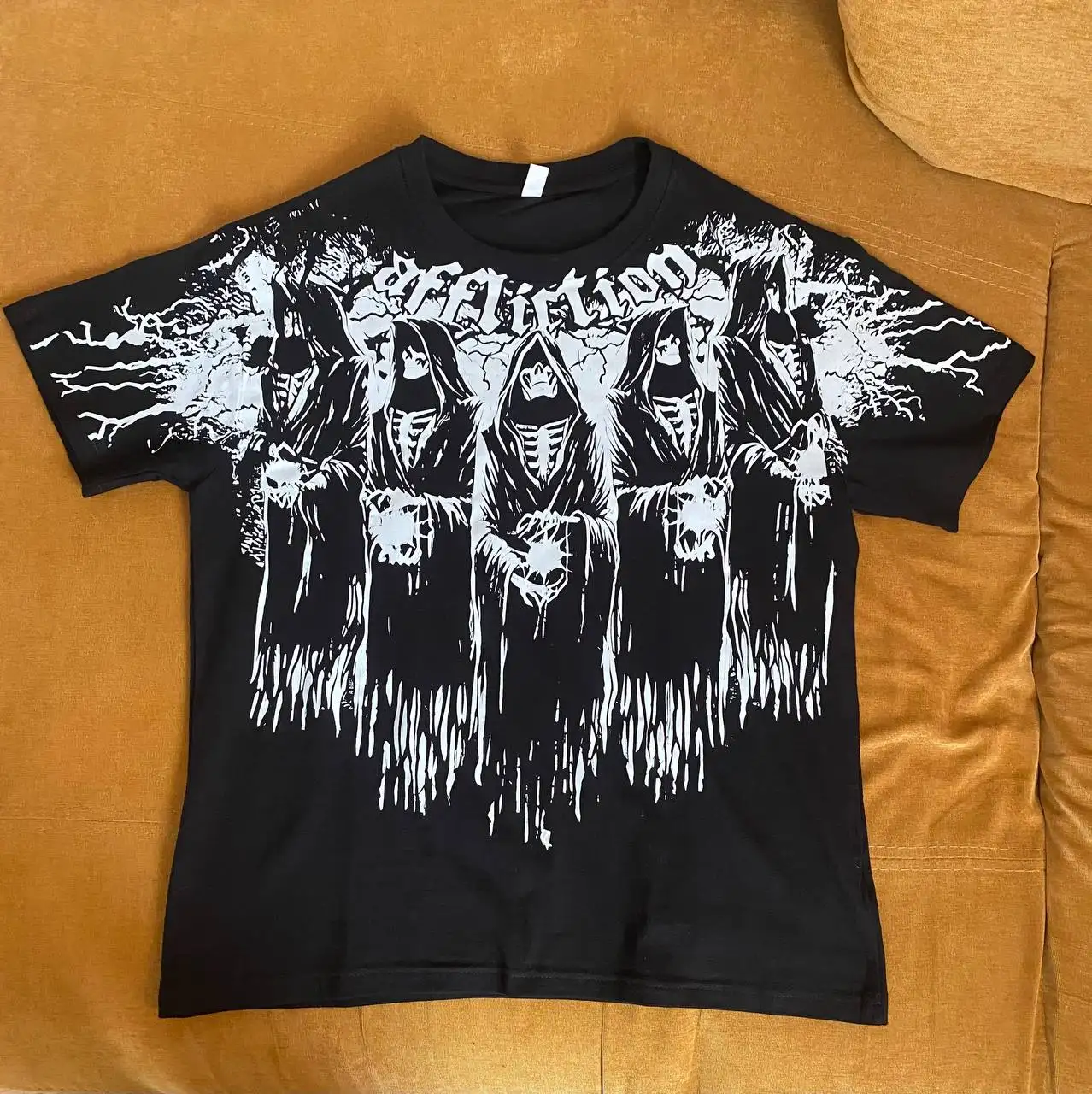 Футболка affliction размер М - Одежда в Новокузнецк