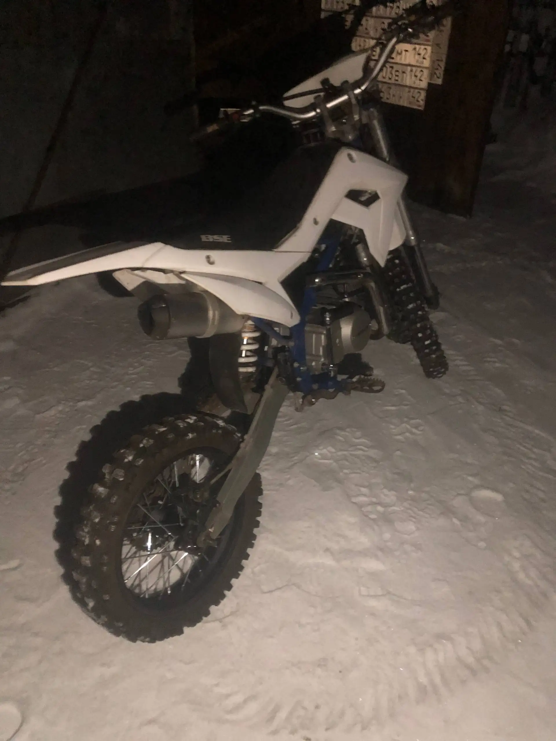 Обмен на 2106 или 2107 с новым двигателем - Легковые автомобили (Авто) в Новокузнецк