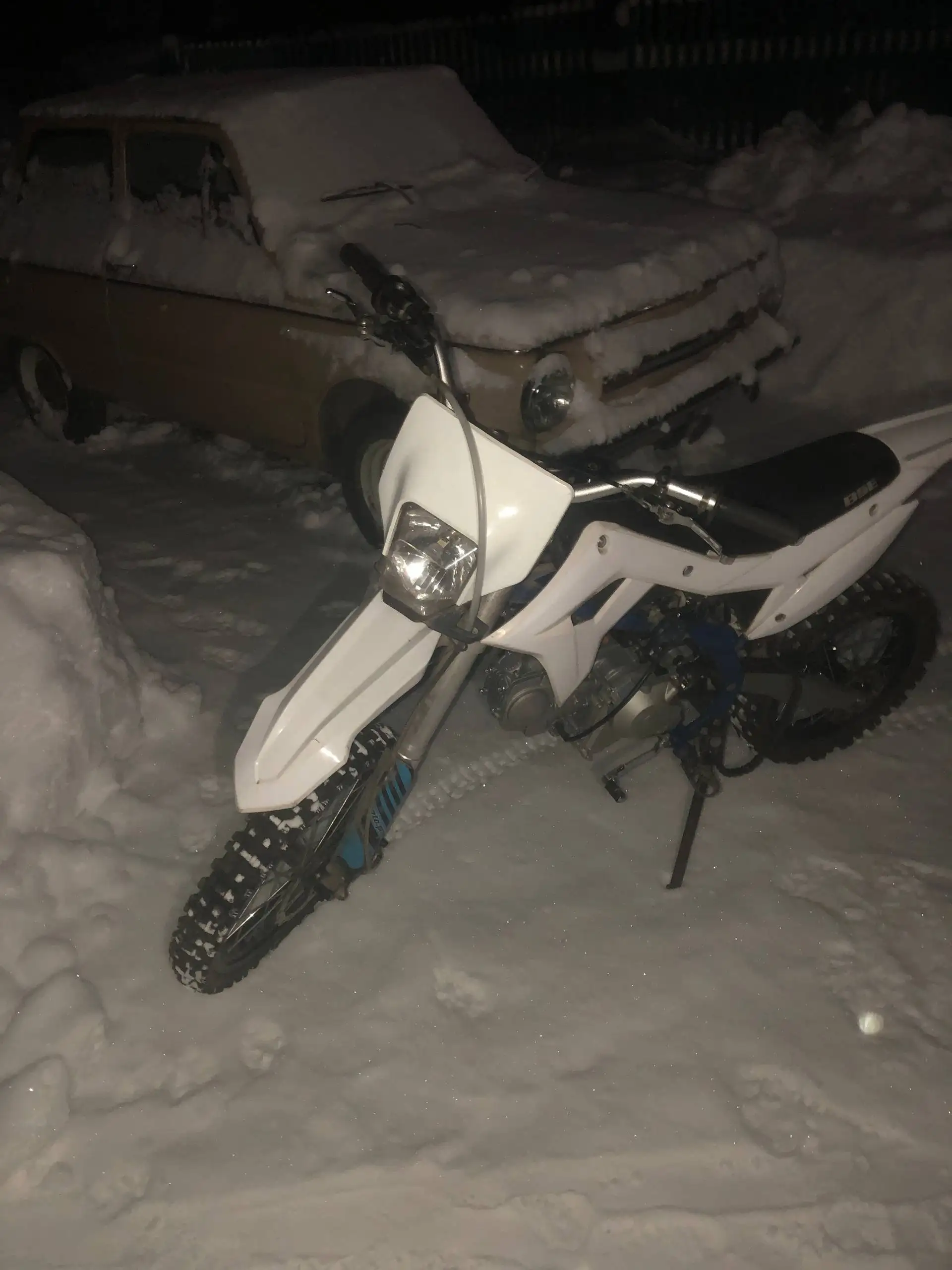 Обмен на 2106 или 2107 с новым двигателем - Легковые автомобили (Авто) в Новокузнецк