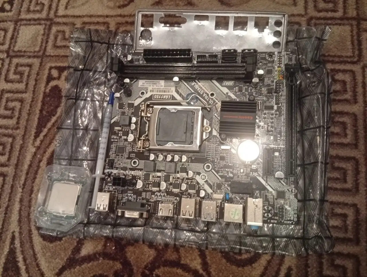 Продам материнскую плату комплектом - Комплектующие для ПК (Электроника) в Новокузнецк