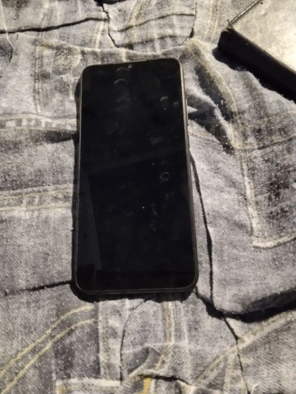 Redmi 9A в идеальном состоянии - Смартфоны (Электроника) в Новокузнецк