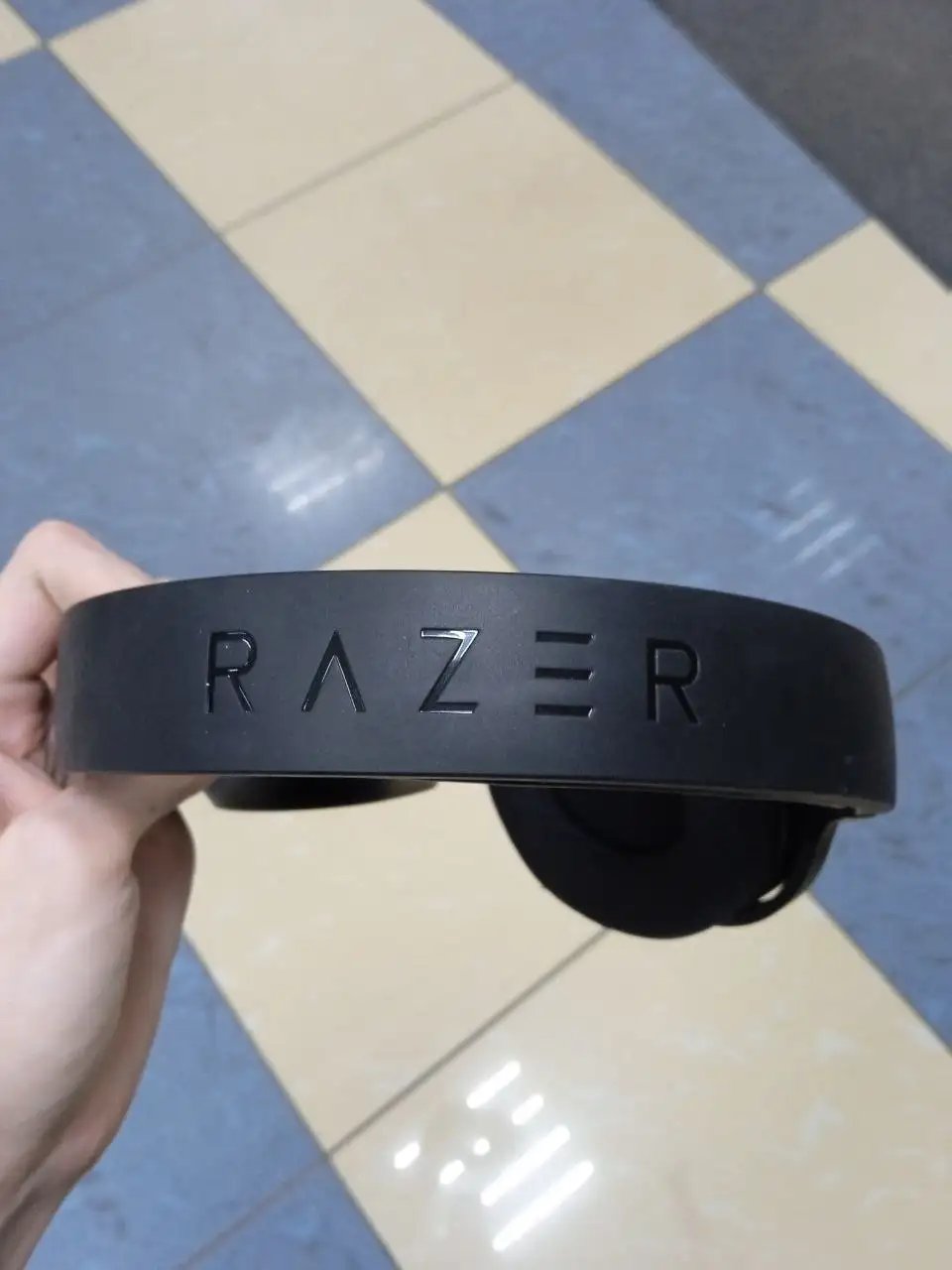 Продам беспроводные наушники Razer - Наушники и аудиотехника (Электроника) в Новокузнецк
