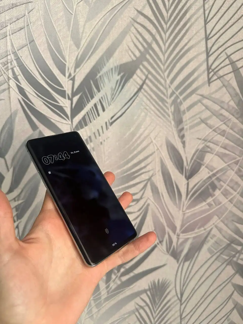 Продажа/обмен Samsung S10 и OnePlus 10T - Смартфоны (Электроника) в Новокузнецк