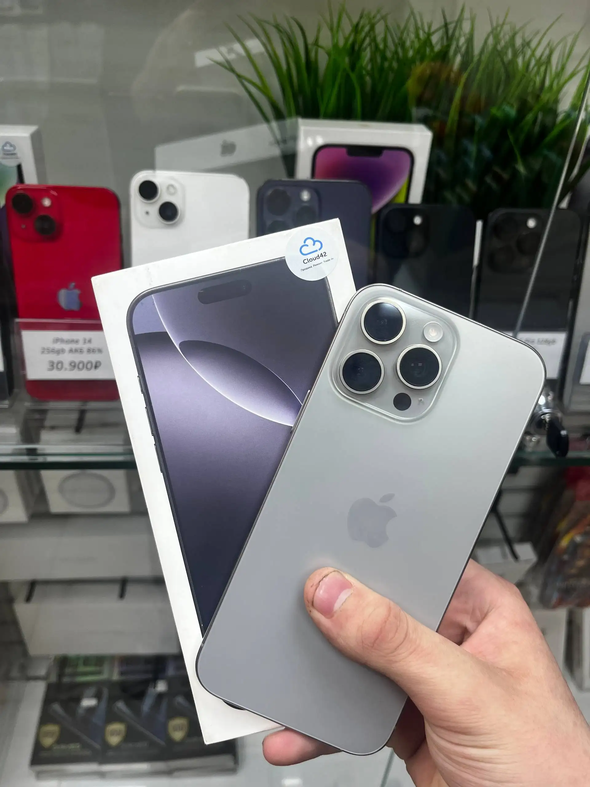 Продажа iPhone 16 Pro Max и других моделей - Смартфоны (Электроника) в Новокузнецк