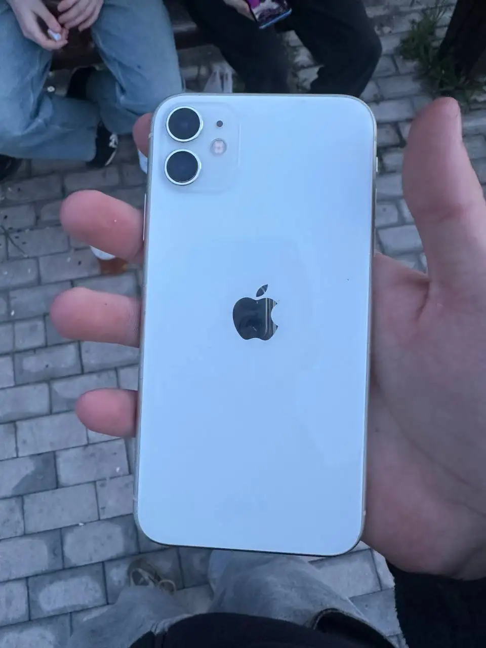 iPhone 12 с разбитым экраном - Мобильные телефоны (Электроника) в Новокузнецк