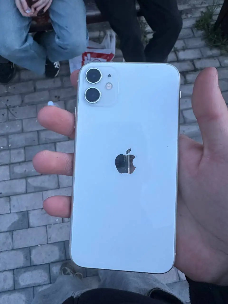 Продам iPhone 11 64GB - Мобильные телефоны и смартфоны (Электроника) в Новокузнецк