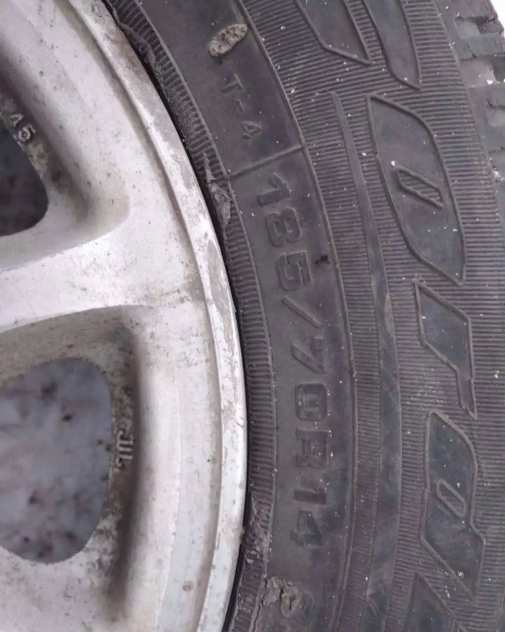 Оригинал TOYOTA r14 14x5 1/2 JJ - Колеса и шины (Авто) в Новокузнецк