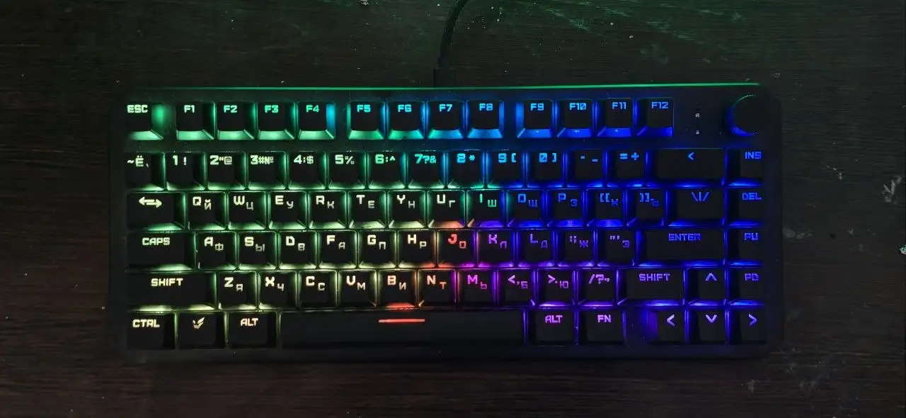 Продам механическую клавиатуру ARDOR GAMING BLADE - Электроника в Новокузнецк