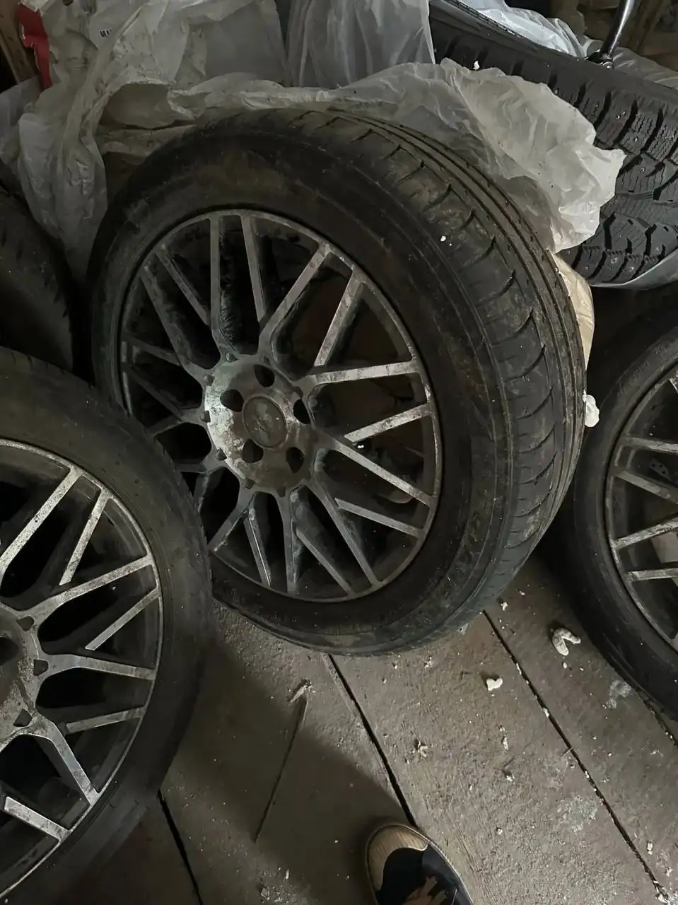 Продажа комплекта колес R17 на лето - Шины и диски (Авто) в Новокузнецк