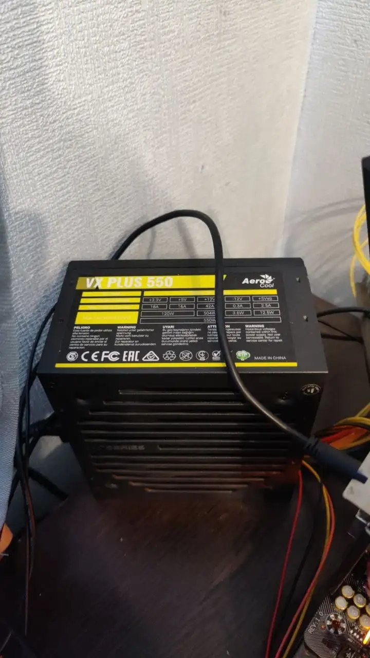 Блок питания 550w - Электроника в Новокузнецк
