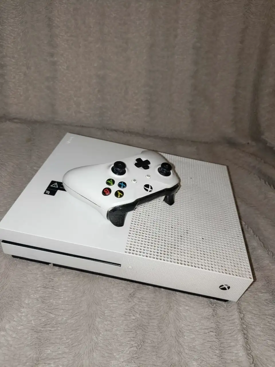 Продажа игровая консоль Xbox one - Игровые консоли (Электроника) в Новокузнецк