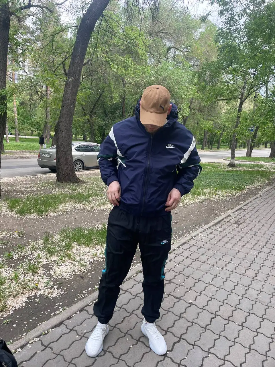 Продам костюм Nike ретро - Мужская одежда (Одежда) в Хабаровск