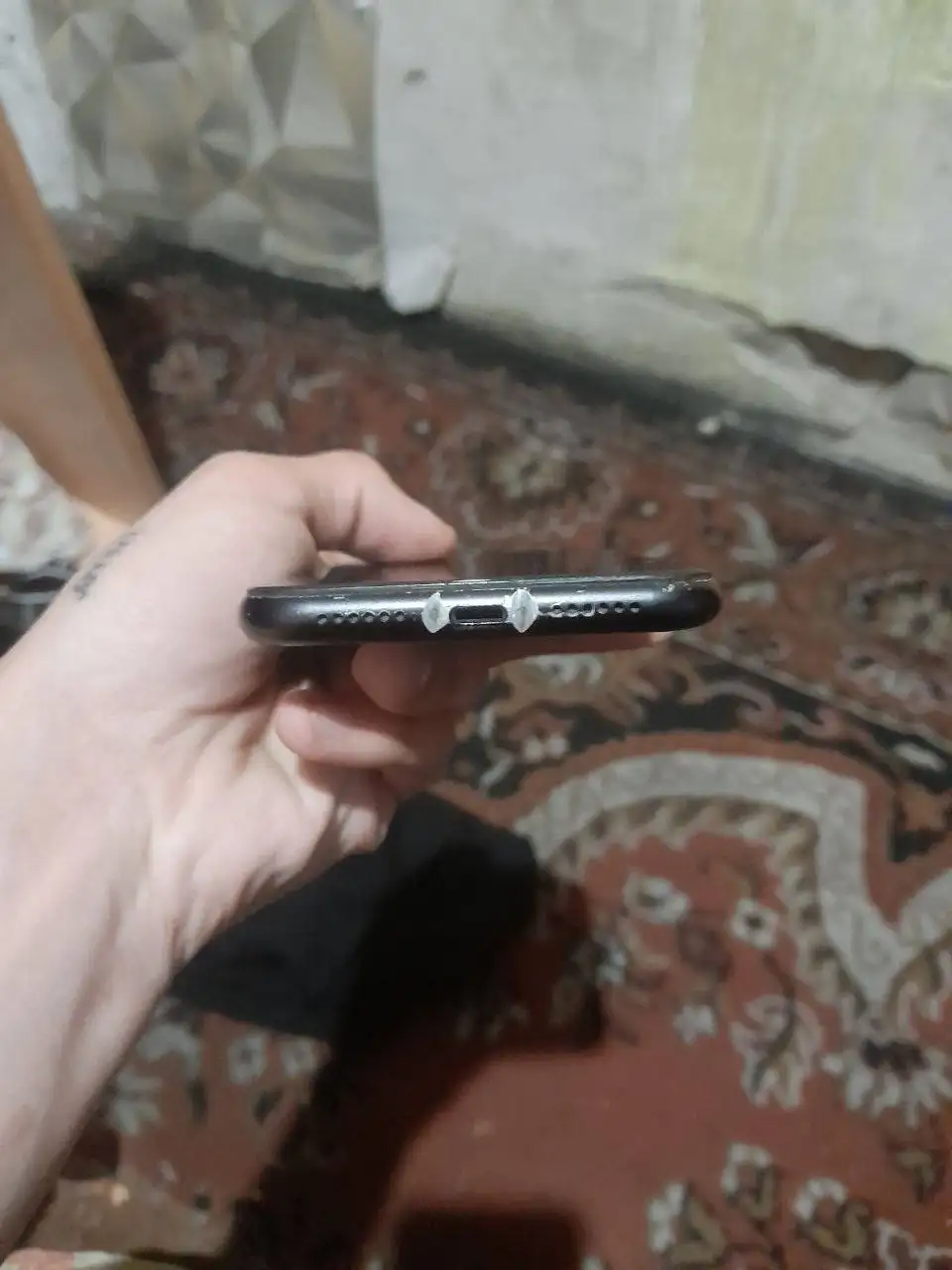 Айфон Xr 64 ГБ с проблемами - Смартфоны (Электроника) в Новокузнецк