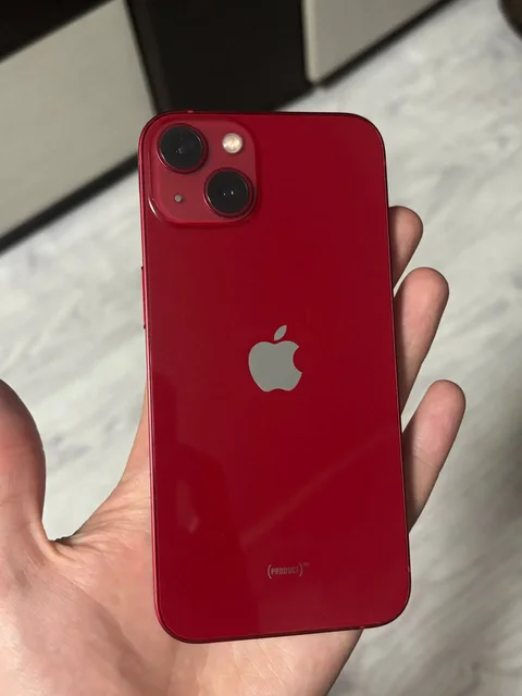 iPhone 13 256GB Красный - частное объявление в Новокузнецк