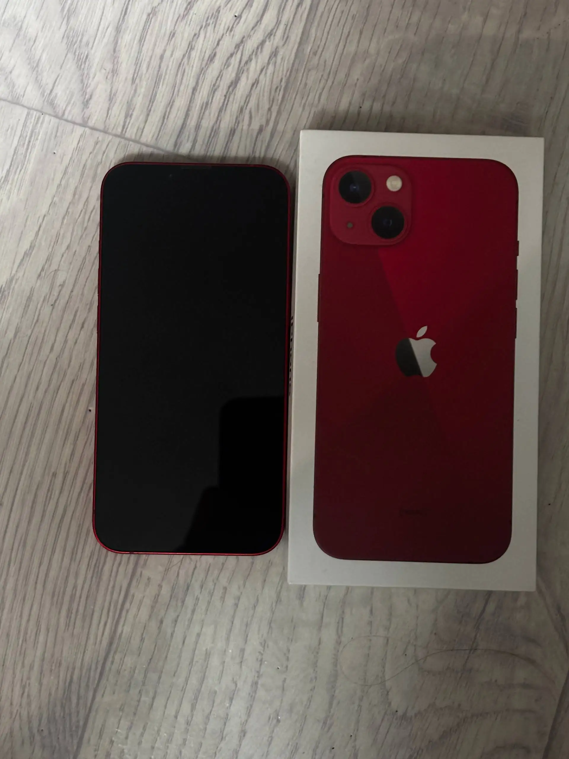 iPhone 13 256GB Красный - Смартфоны и аксессуары (Электроника) в Новокузнецк