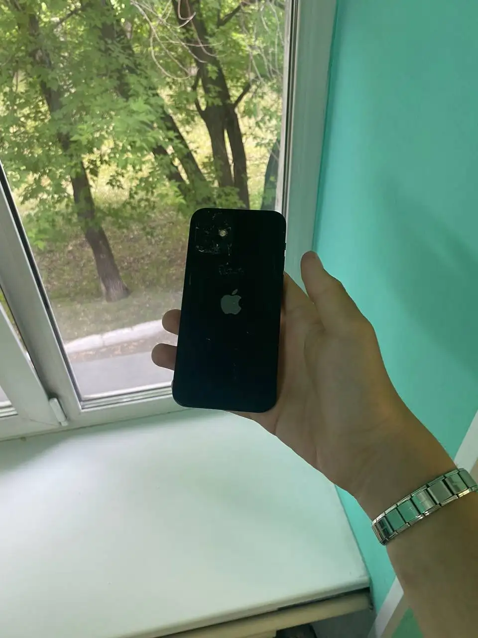 iPhone 12 64GB - Мобильные телефоны (Электроника) в Новокузнецк