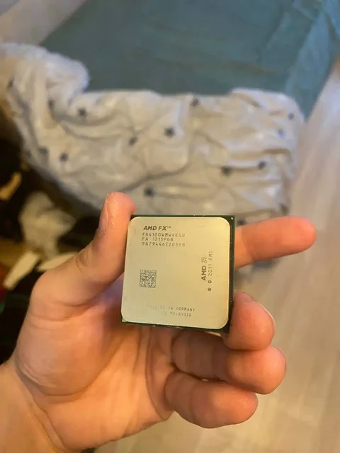 Продам процессор AMD FX-4100, материнку, DDR3 Ram и копию S24 Ultra - частное объявление в Новокузнецк