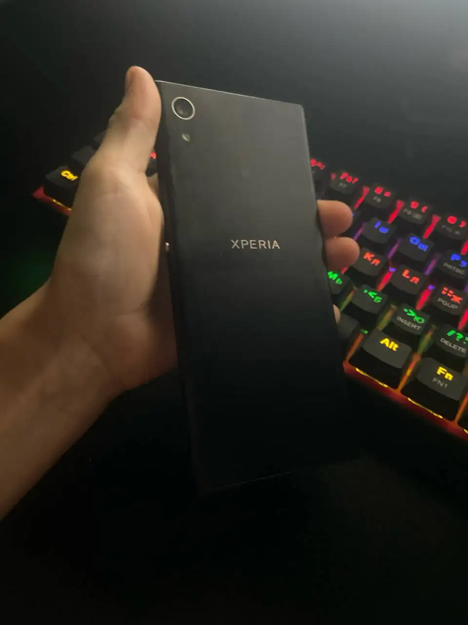 Продажа SSD и Sony Xperia XA1 - Компьютеры и комплектующие (Электроника) в Новокузнецк
