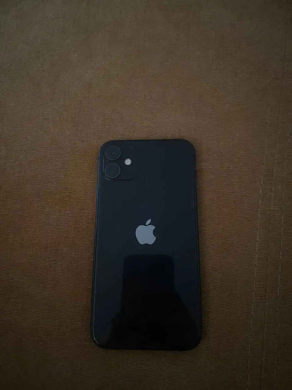Продам iPhone 11 64GB - Телефоны и аксессуары (Электроника) в Новокузнецк