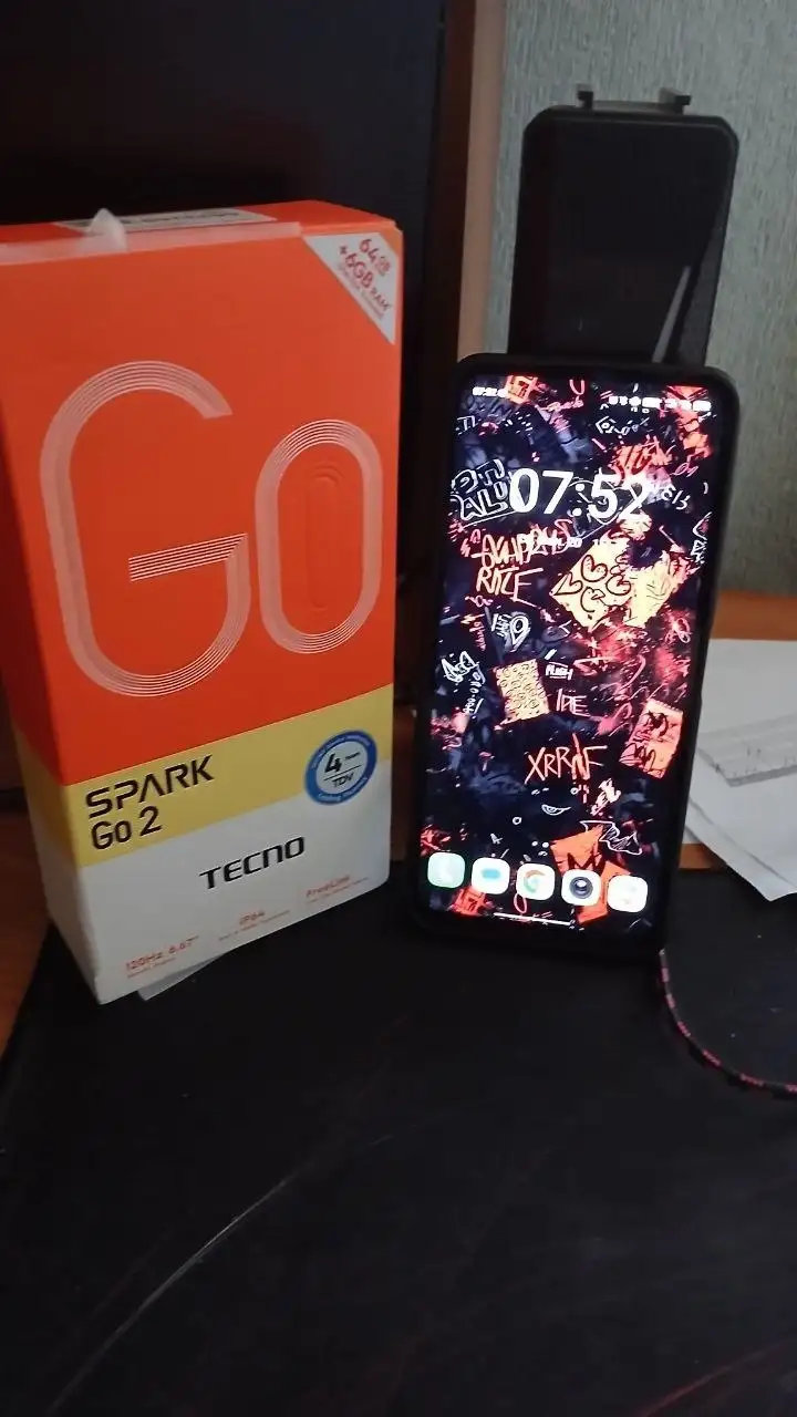Продам телефон Tecno Spark Go 2 - Смартфоны (Электроника) в Новокузнецк