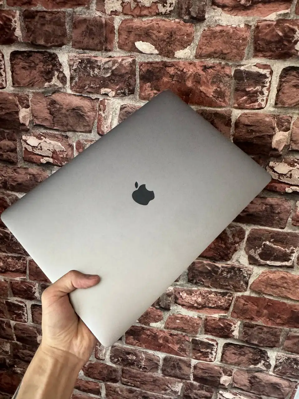 Продажа iPhone 15 Pro 256GB и 128GB, MacBook Pro 2016 - Смартфоны и ноутбуки (Электроника) в Новокузнецк