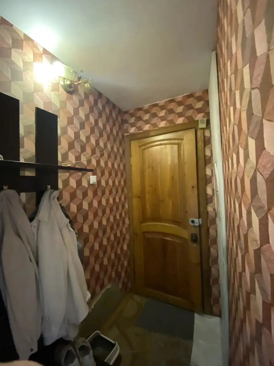 Продажа 2-комнатной квартиры в центре Новокузнецка - Квартиры (Недвижимость) в Новокузнецк