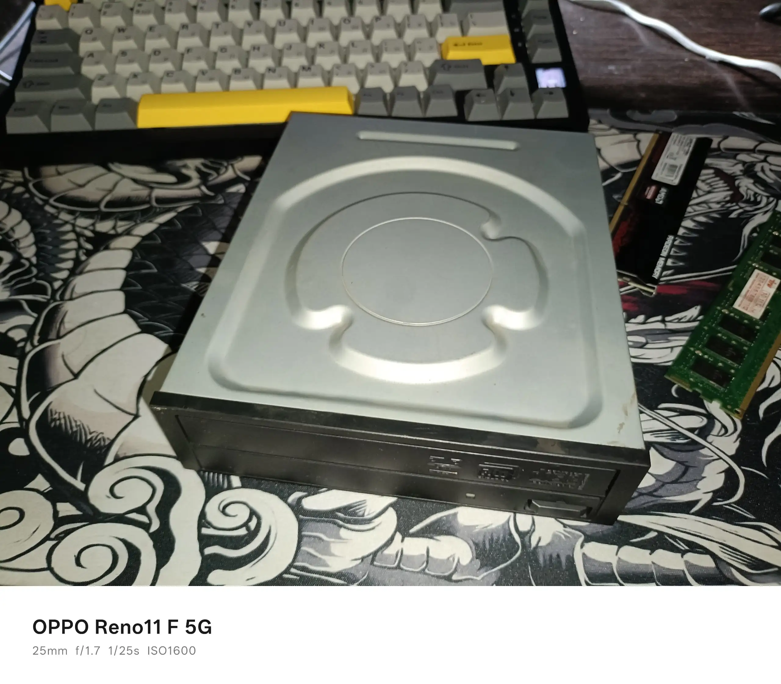 БП Zalman 500W, клавиатура Bloody, дисковод, оперативная память - Компьютерные комплектующие (Электроника) в Новокузнецк