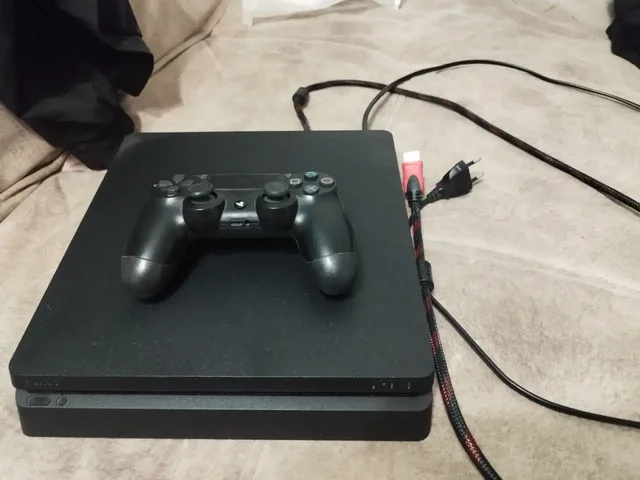 Продам PS4 500ГБ с играми - Портативные колонки в Новокузнецк