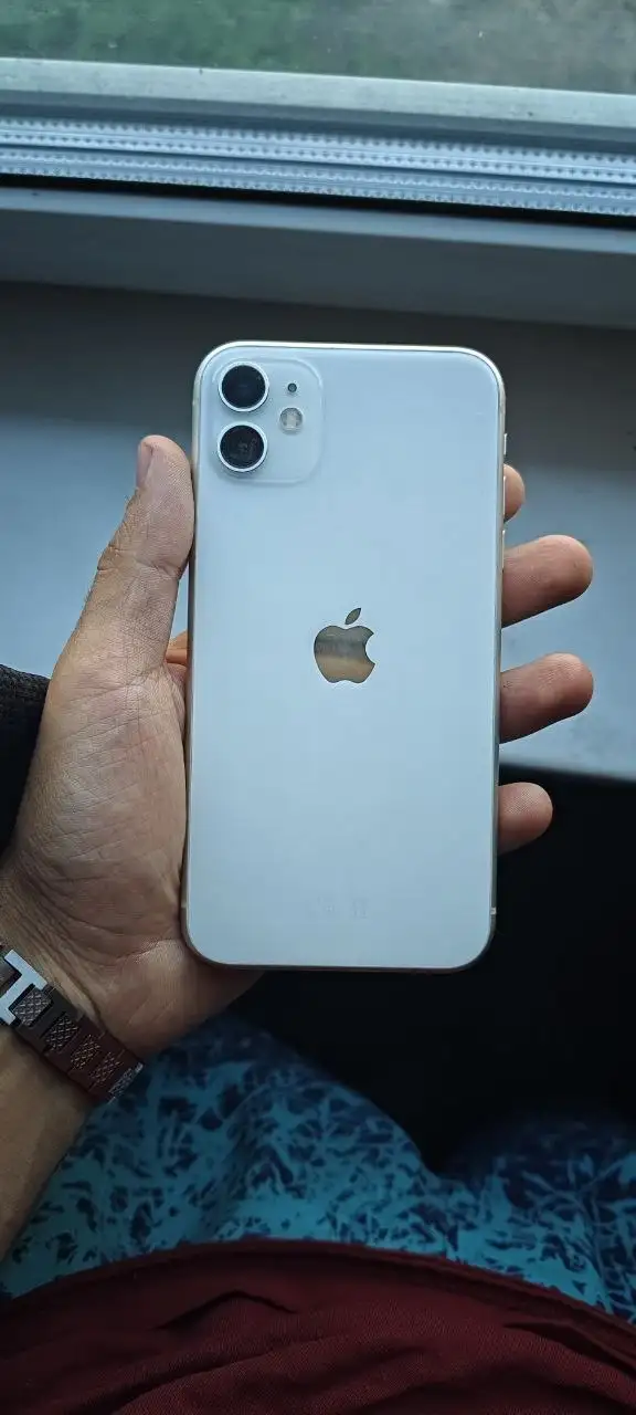 Продам iPhone 11 64GB - Смартфоны (Электроника) в Новокузнецк
