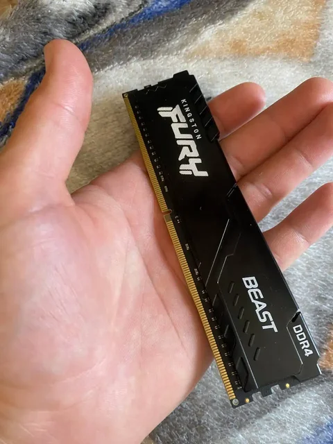 Продам DDR4 16GB 3200MHz - Компьютерные комплектующие в Новокузнецк