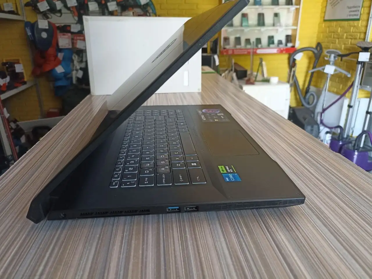 Ноутбук MSI Katana 17 RTX 4060 / i5 - Электроника в Новокузнецк