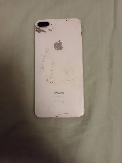 Обмен телефонов на iPhone - Компьютеры и ноутбуки в Новокузнецк