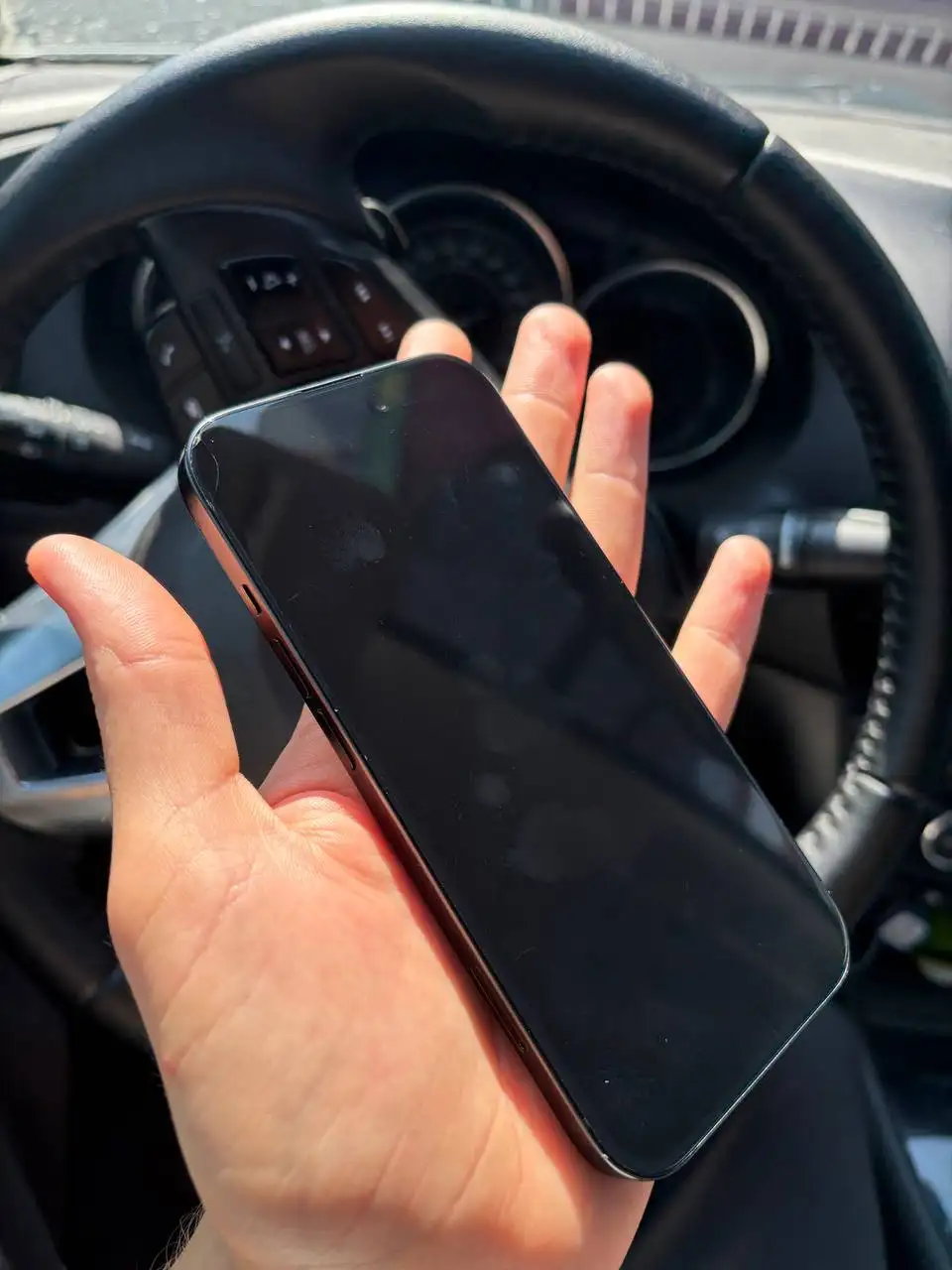 Продажа iPhone 15 128GB - Смартфоны (Электроника) в Новокузнецк