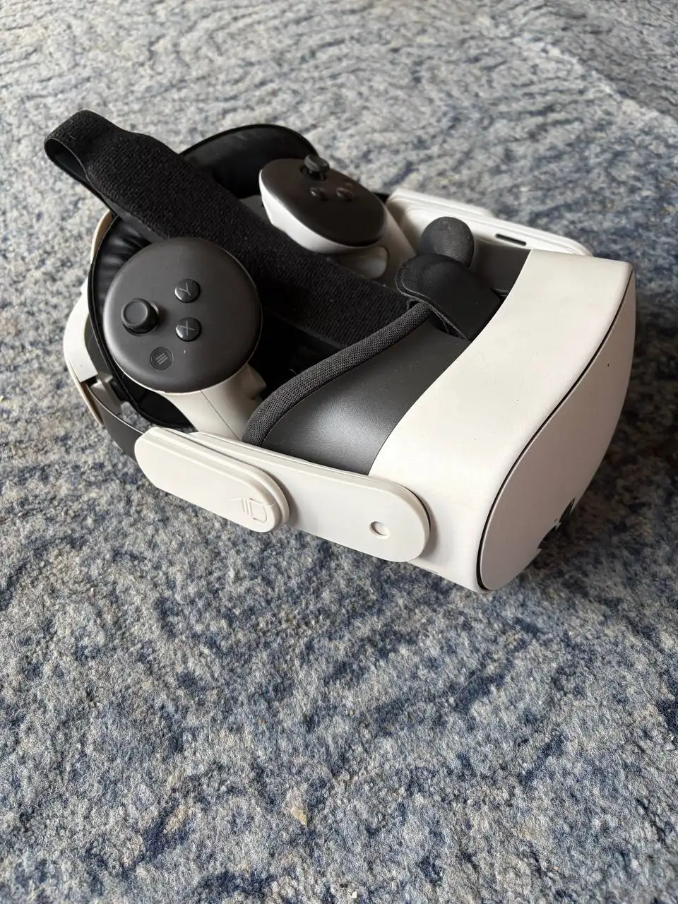 Продается игровой компьютер и Oculus Quest 3s - Электроника в Новокузнецк