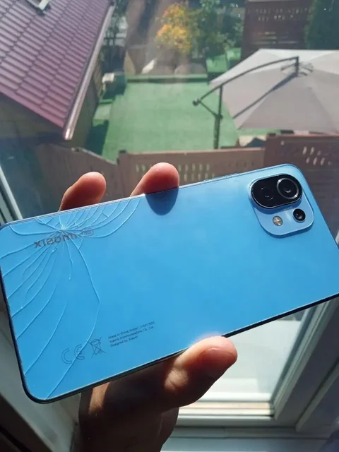Обмен Xiaomi 11 Lite 5G NE - Смартфоны и гаджеты в Новокузнецк