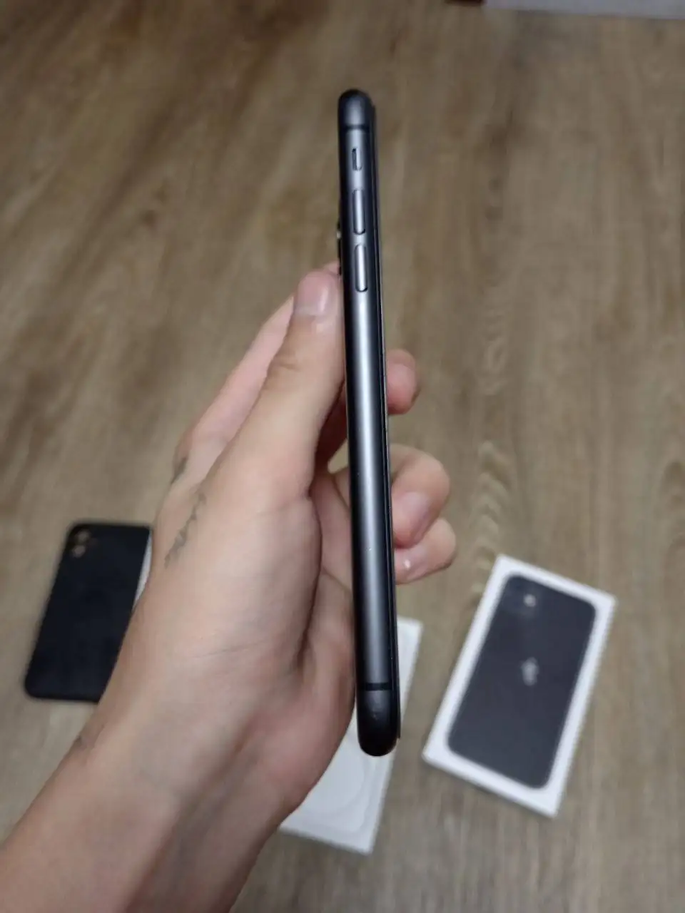 Обмен iPhone 11 на iPhone 12/13 - Мобильные телефоны (Электроника) в Новокузнецк