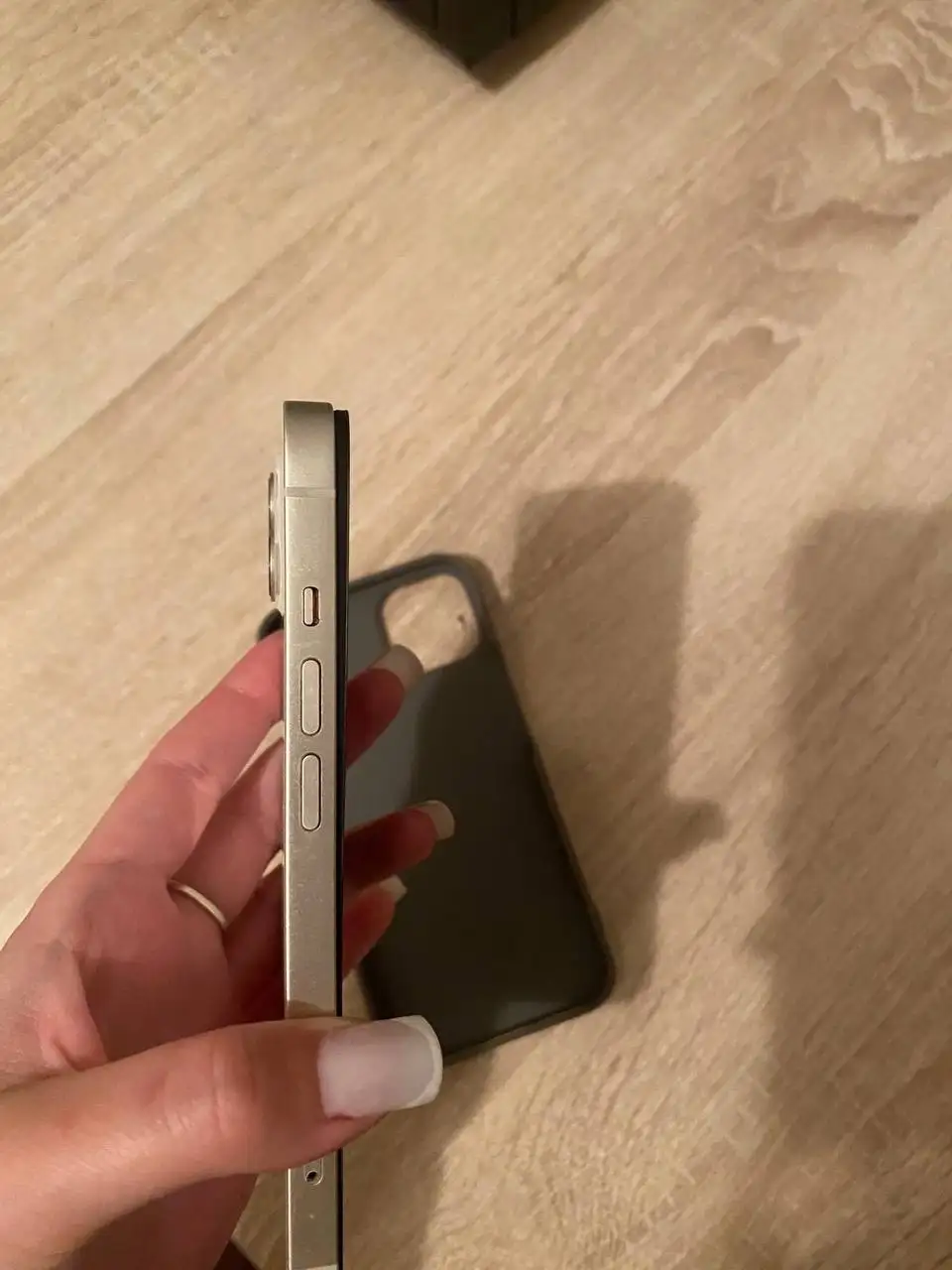Продаю iPhone 13 256GB - Смартфоны и телефоны (Электроника) в Новокузнецк