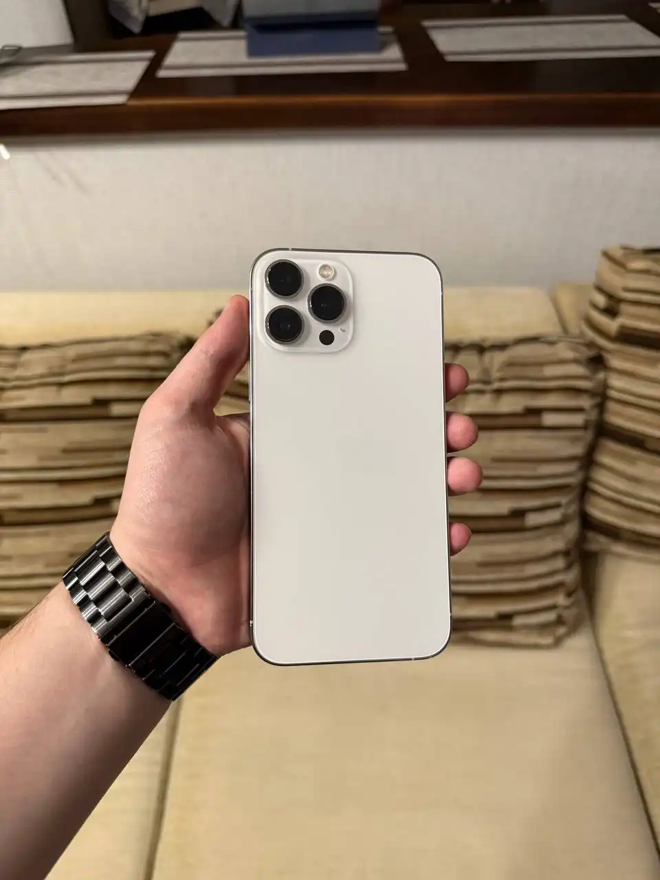 iPhone 13 Pro Max 512gb в хорошем состоянии - Смартфоны (Электроника) в Хабаровск