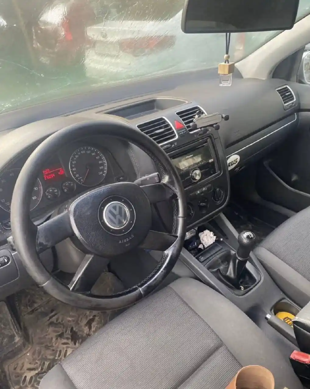 Продаю свою машину