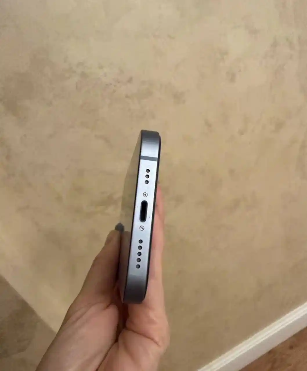 Продам телефон в хорошем состоянии