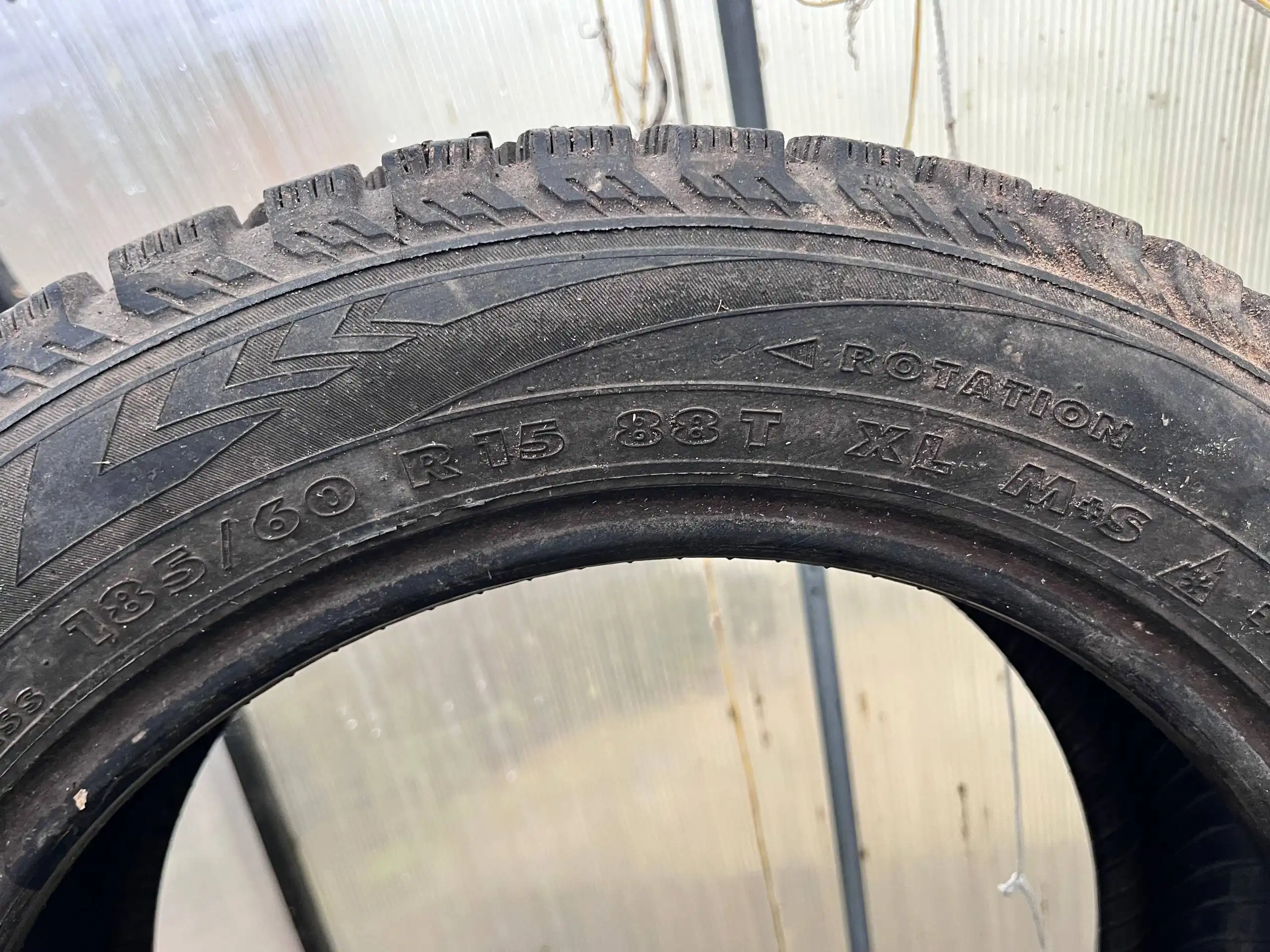 Продам зимнюю резину Nordman