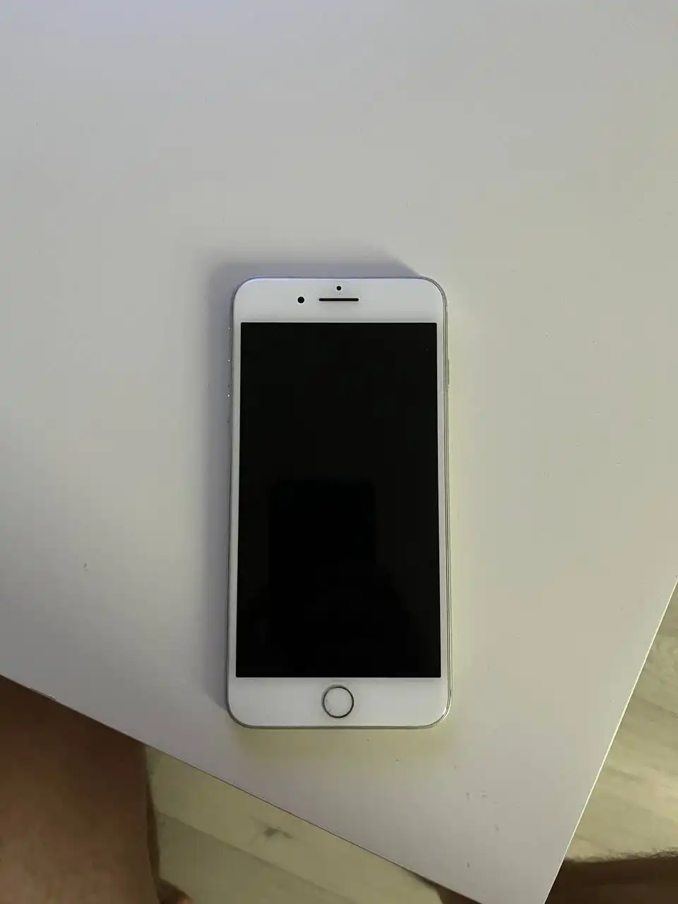 iPhone 8 Plus 64ГБ