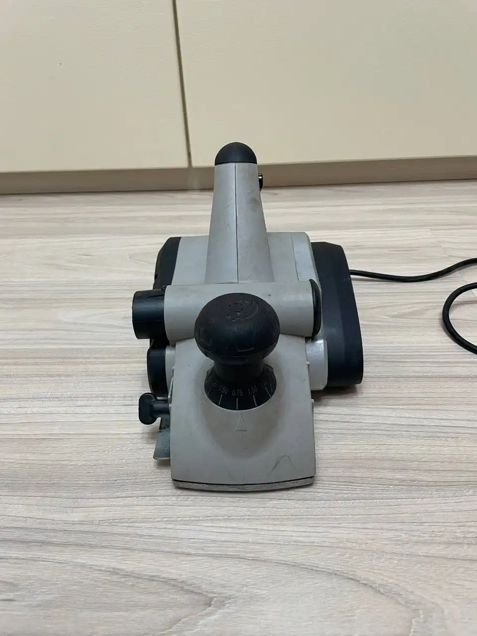 Электрический рубанок Интерскол Р-102/1100ЭМ