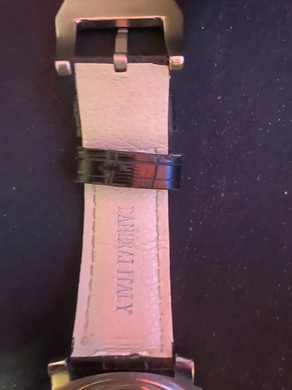 Продажа часов Panerai Luminor PAM 90 и iPhone 13